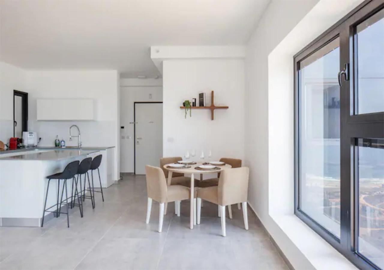O&O Group- Magical 4Br Apt With Panoramic Sea View Bat Yam Extérieur photo
